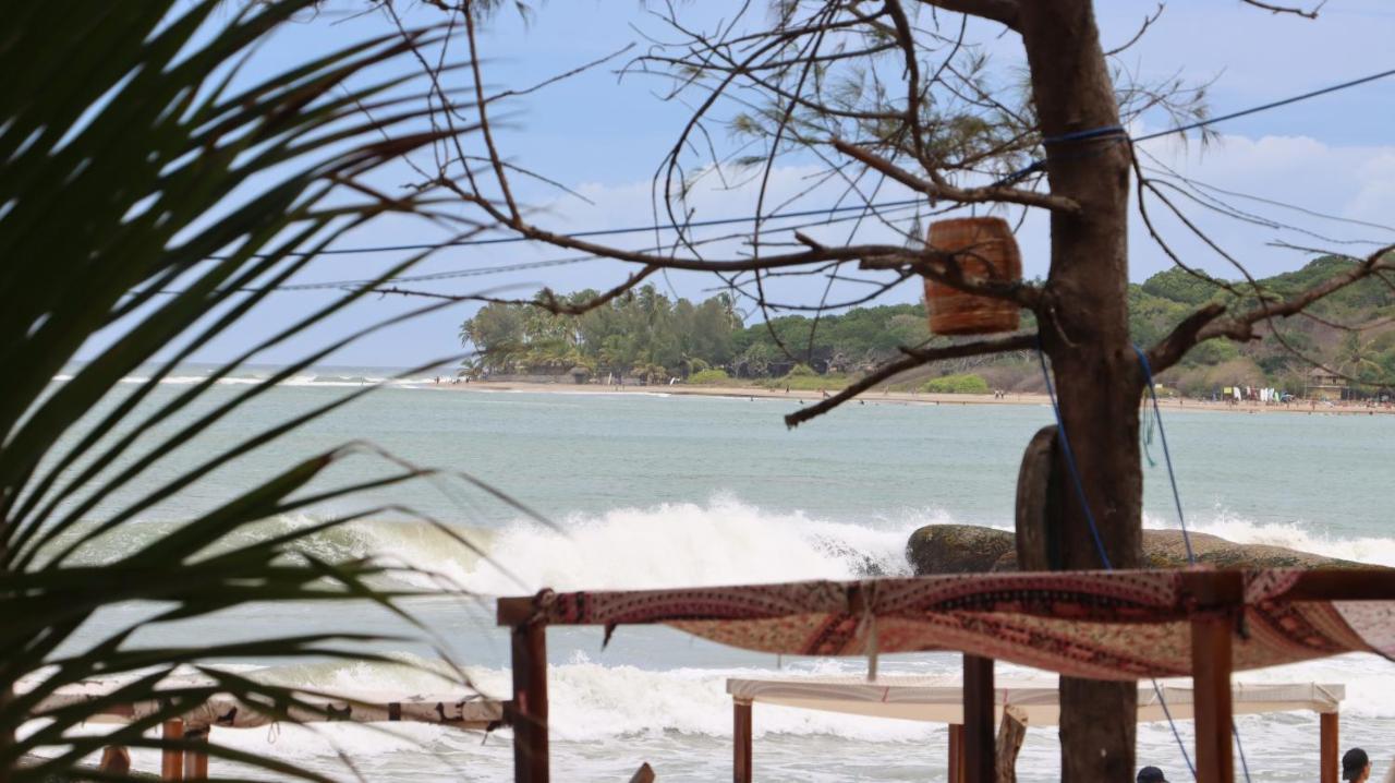 Watermusic Arugam Bay Hotel Exterior foto